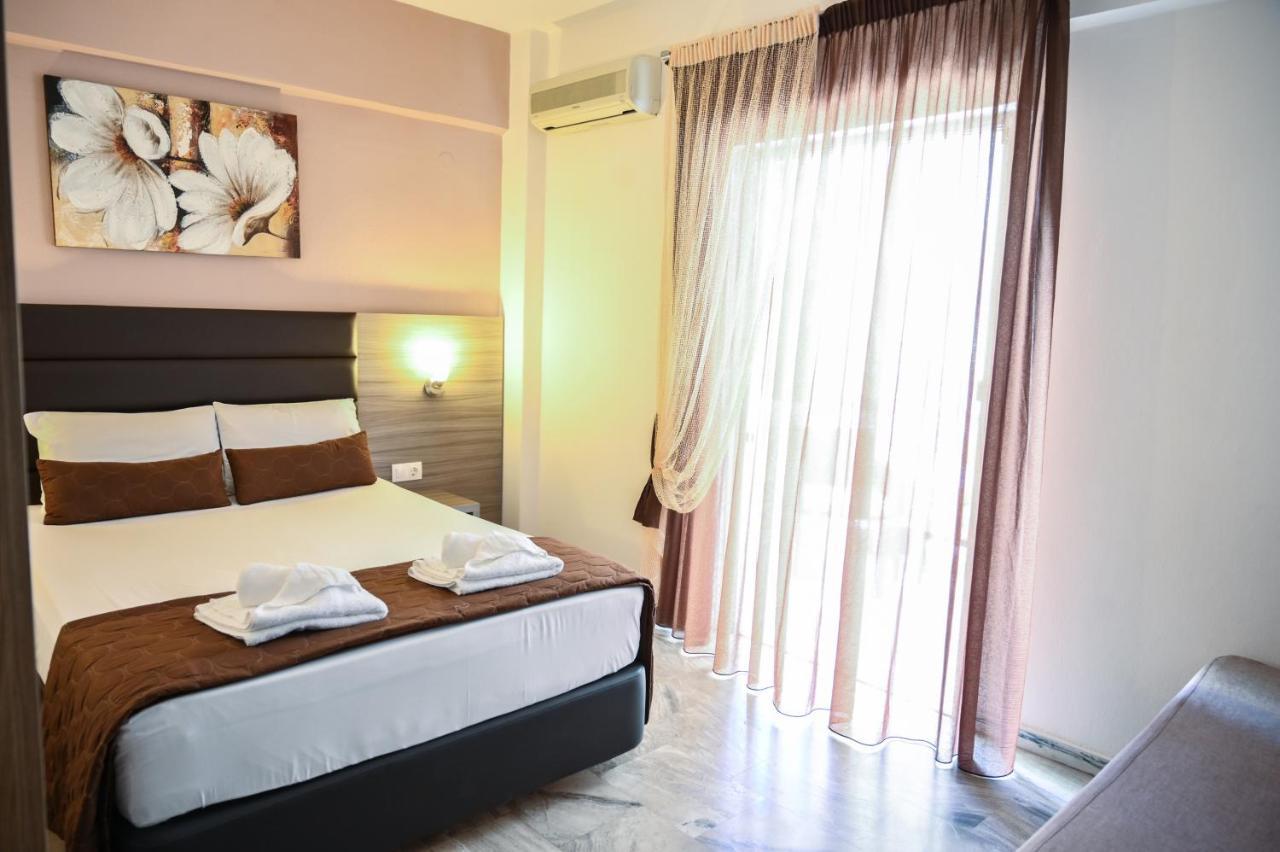Hotel Kostas Olympiakí Aktí المظهر الخارجي الصورة