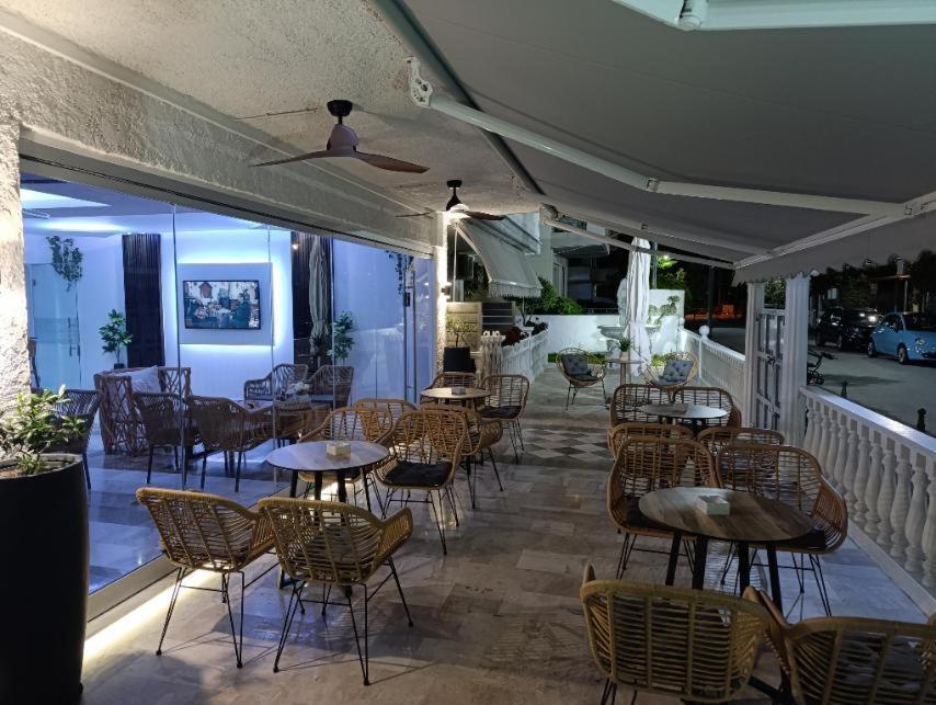 Hotel Kostas Olympiakí Aktí المظهر الخارجي الصورة