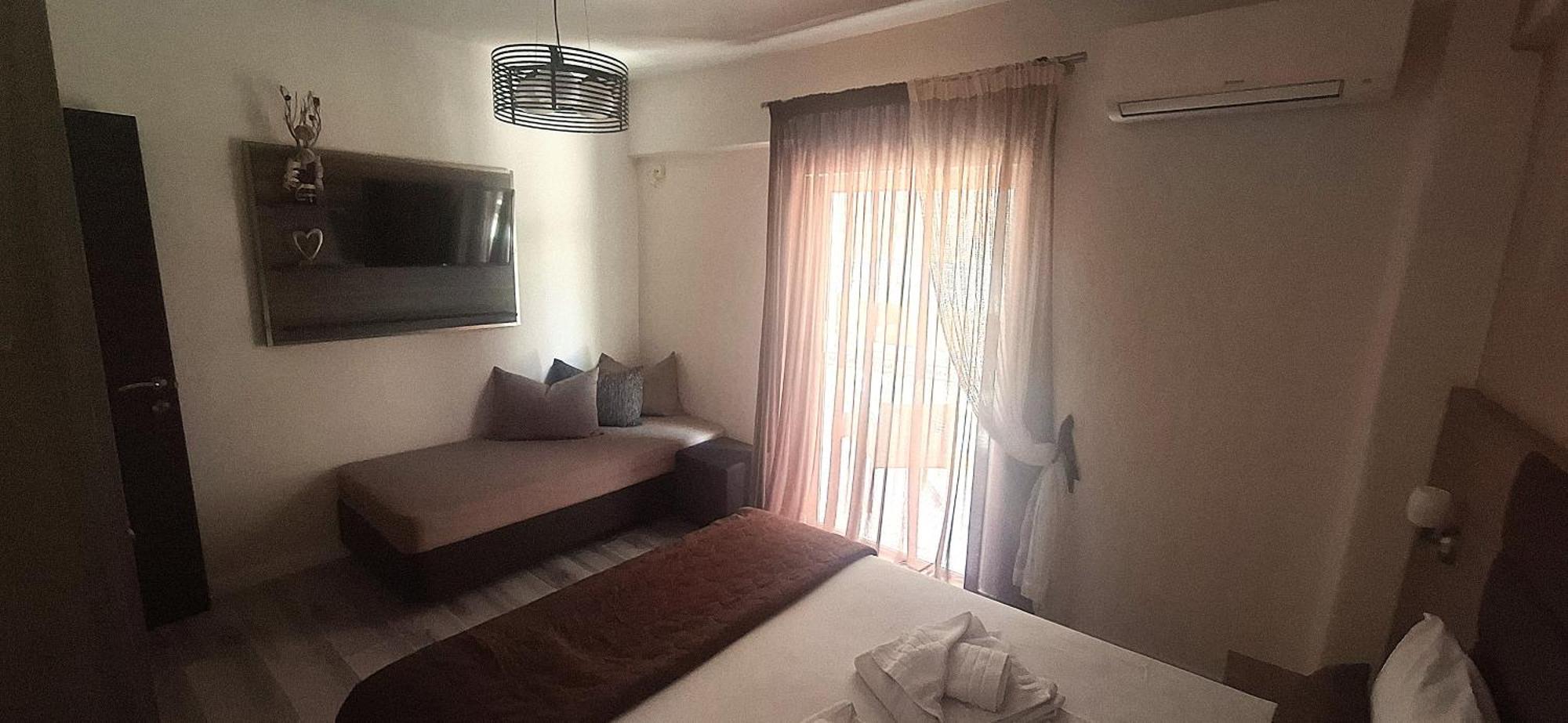 Hotel Kostas Olympiakí Aktí المظهر الخارجي الصورة