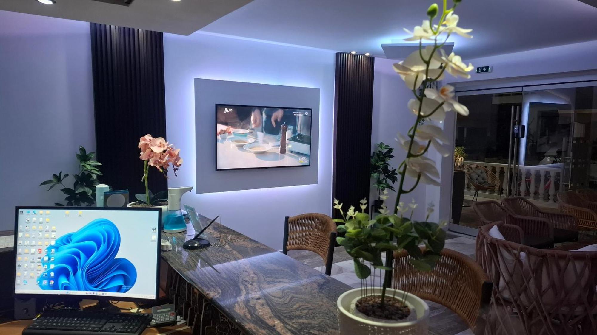 Hotel Kostas Olympiakí Aktí المظهر الخارجي الصورة